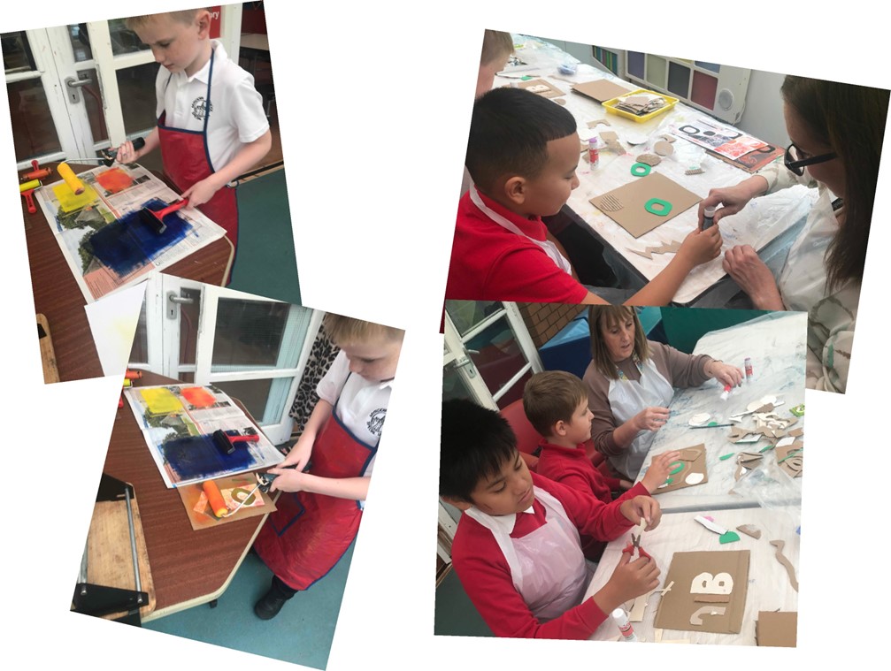 Mae pobl ifanc yn defnyddio inc a rholeri, a charfwrdd i argraffu eu printiau colograff